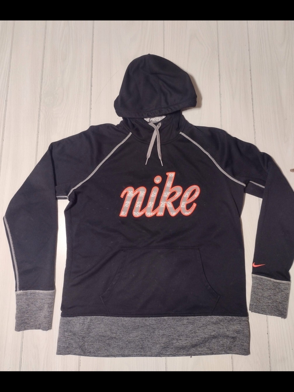 Nike Men’s Black Hooded Sweatshirt with Grey Trim